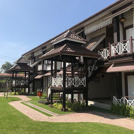 Silver Lake Hotel Nyaung Shwe Bagian luar foto