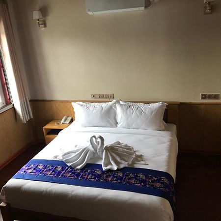 Silver Lake Hotel Nyaung Shwe Bagian luar foto