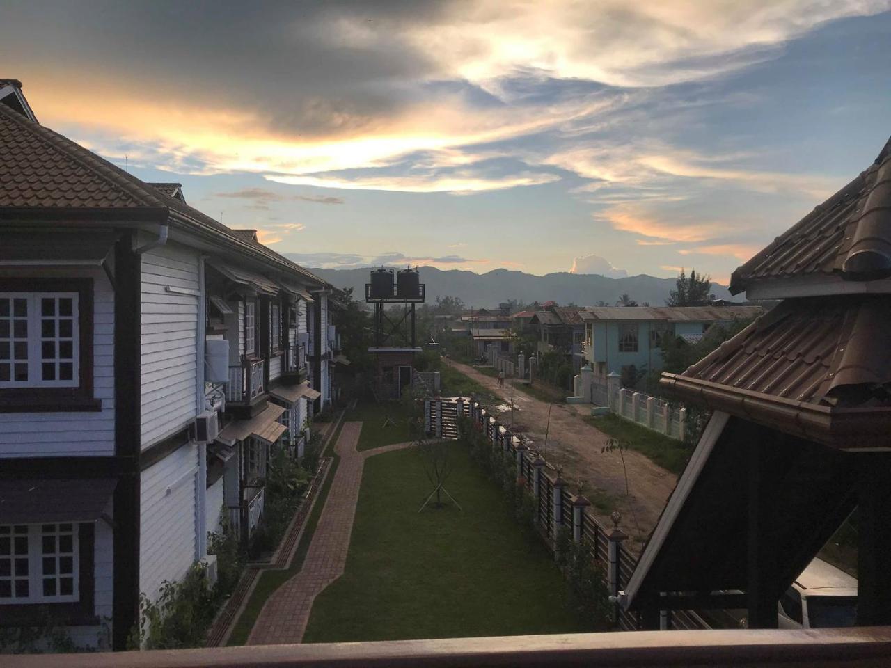 Silver Lake Hotel Nyaung Shwe Bagian luar foto
